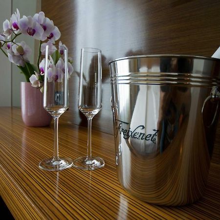 Gold Club Hotel & Casino Айдовшчіна Екстер'єр фото