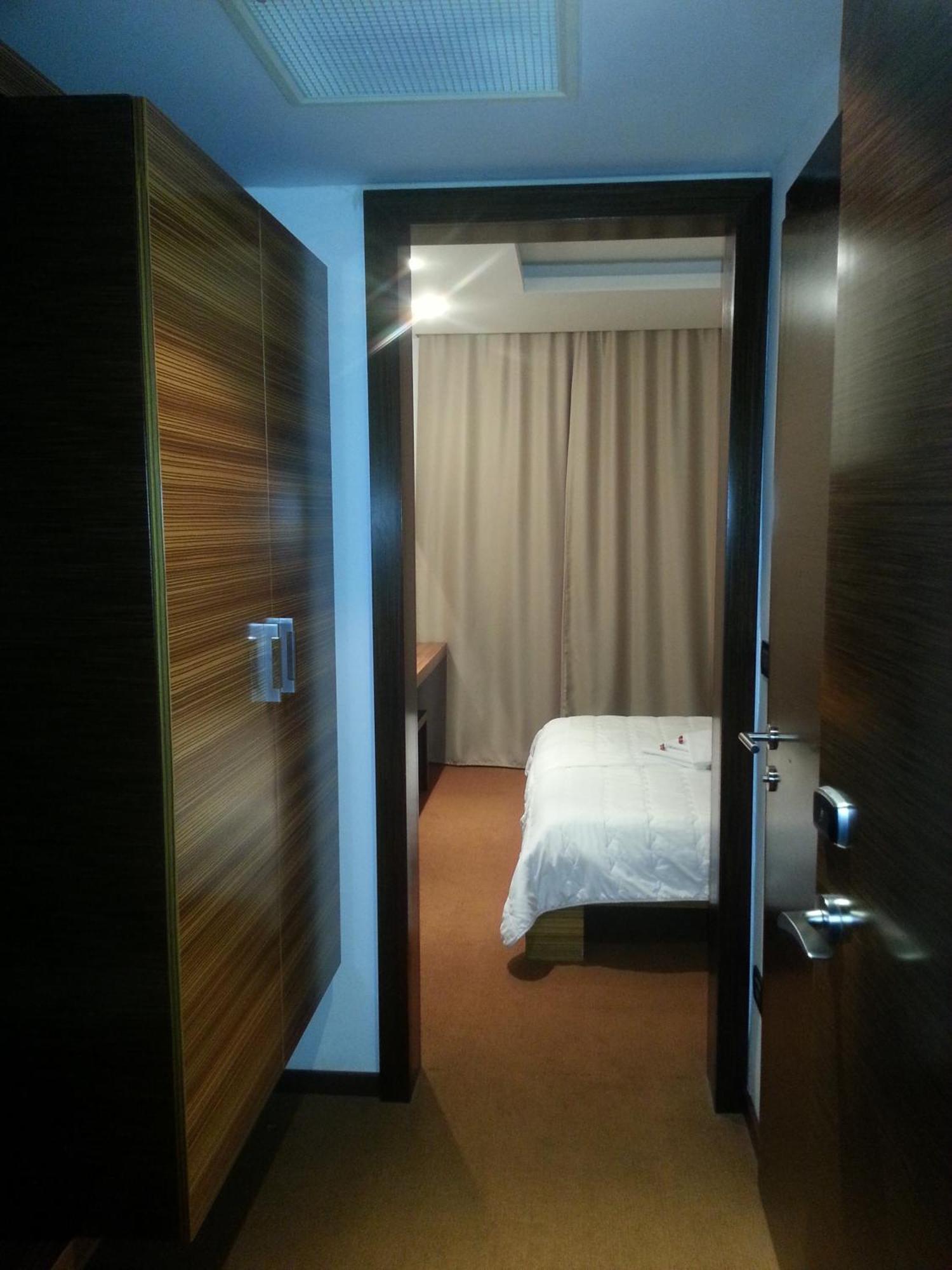 Gold Club Hotel & Casino Айдовшчіна Номер фото